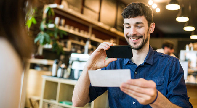 Conocé la App que lee billetes en voz alta